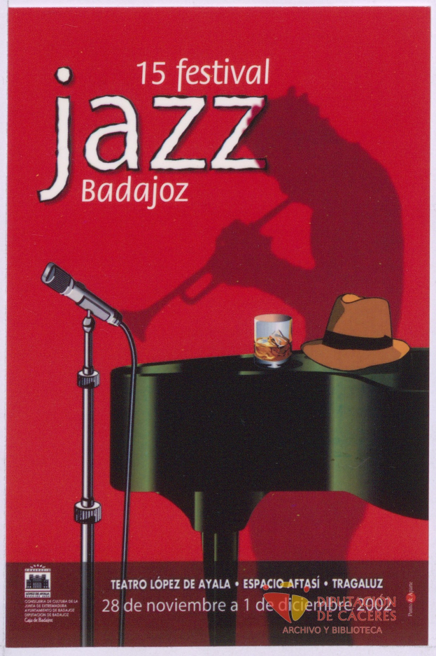 Plakat für das 15. Festival Jazz Badajoz mit Mikrofon, Hut und Glas auf einem Tisch, einschließlich Text über das Ereignis.