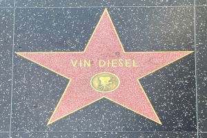 Stern auf dem Hollywood Walk of Fame mit der Inschrift "Vin Diesel."