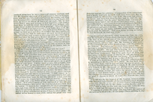 Zwei Seiten eines alten Buches mit handgeschriebenen Sätzen und Zahlen.